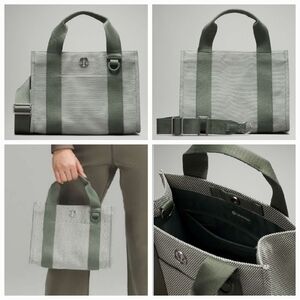 Lululemon Two Tone Canvas Mini Tote Bag Size 4.5L, Grey Eucalyptus, Like New